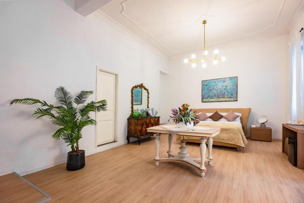 Kepos Rooms And Suites — Foto 1